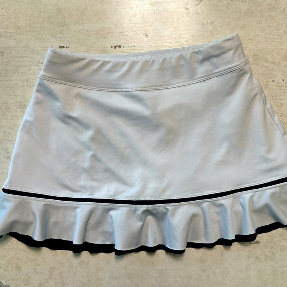 Tennis skirt XS Inphorm -from Thailand worn 2 times